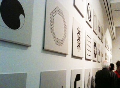 logo_wall