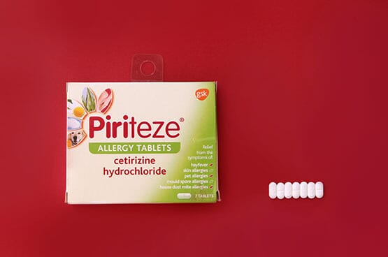 johnsonbanks_piriteaze_packaging_555
