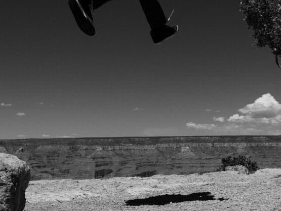 joe_jump_canyon_2_555